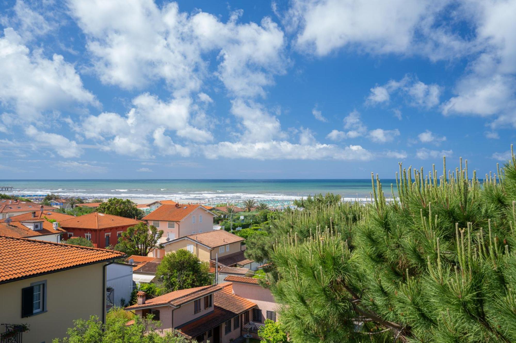 Hotel Il Caravaggio Marina di Pietrasanta Εξωτερικό φωτογραφία