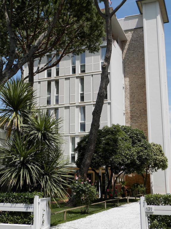 Hotel Il Caravaggio Marina di Pietrasanta Εξωτερικό φωτογραφία